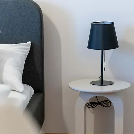 Apartament Stylish & Elegant With Parking & Balcony With View Remote Work By Renters *